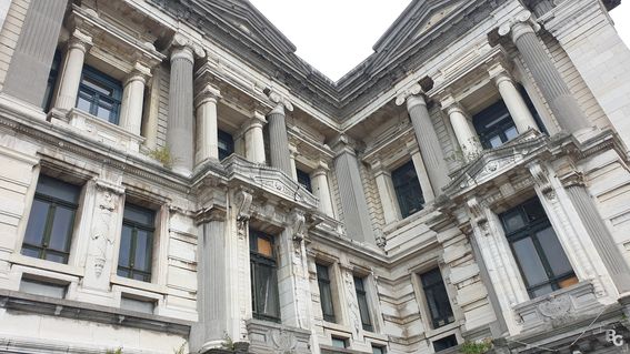 Avocat Bruxelles pas cher - Bâtiment justice