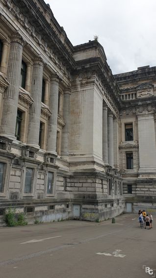 Avocat Bruxelles pas cher - Bâtiment justice